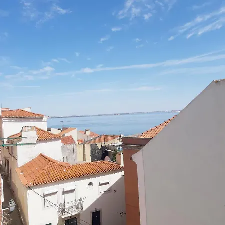 Apartamento River By Nau - Alfama,